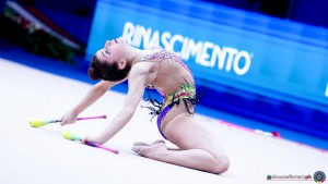 arm 53006 guyumjian lily sfe05423 simone ferraro ph